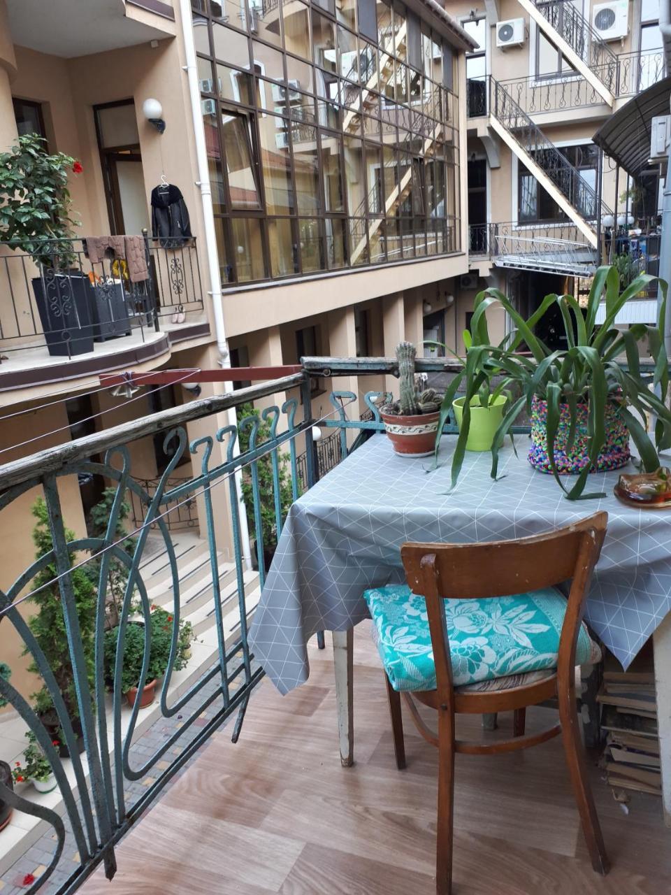 Apartment - Heart Of Odessa Exteriör bild